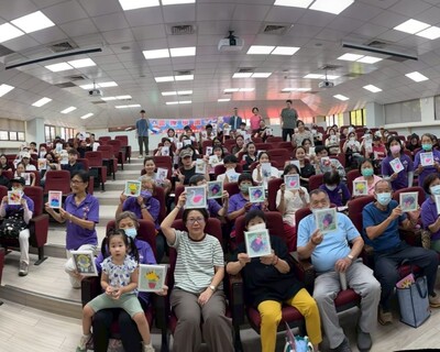 2025.10.29 文化講座 8 - 親親拼貼趣：快樂學中文，校園創意牽社區圖片