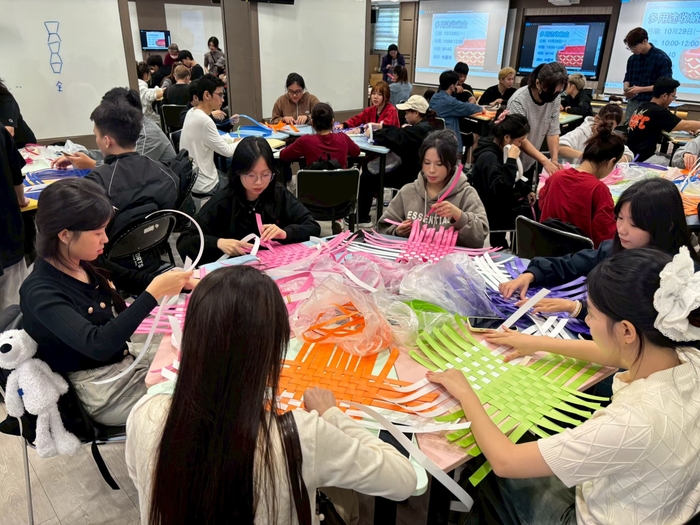 2025.10.29 文化講座 9 - 山茶花收納盒圖片